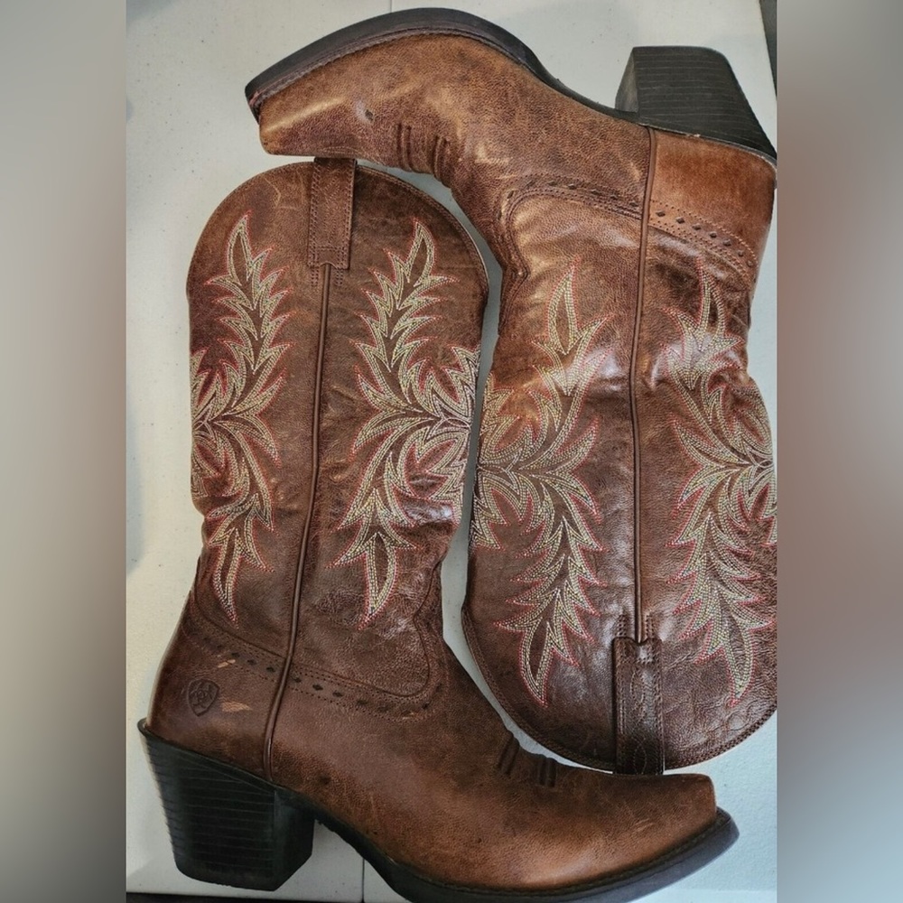 Ariat Brown Cowboy Boots
